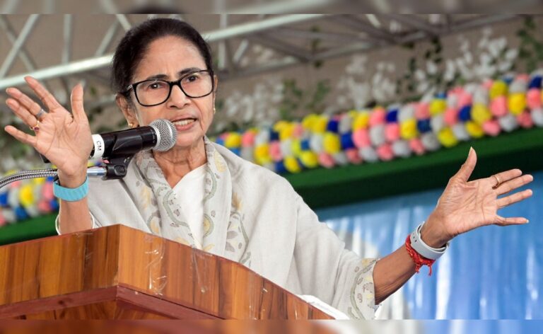 pc6t8224_mamata-banerjee_160x120_05_January_26